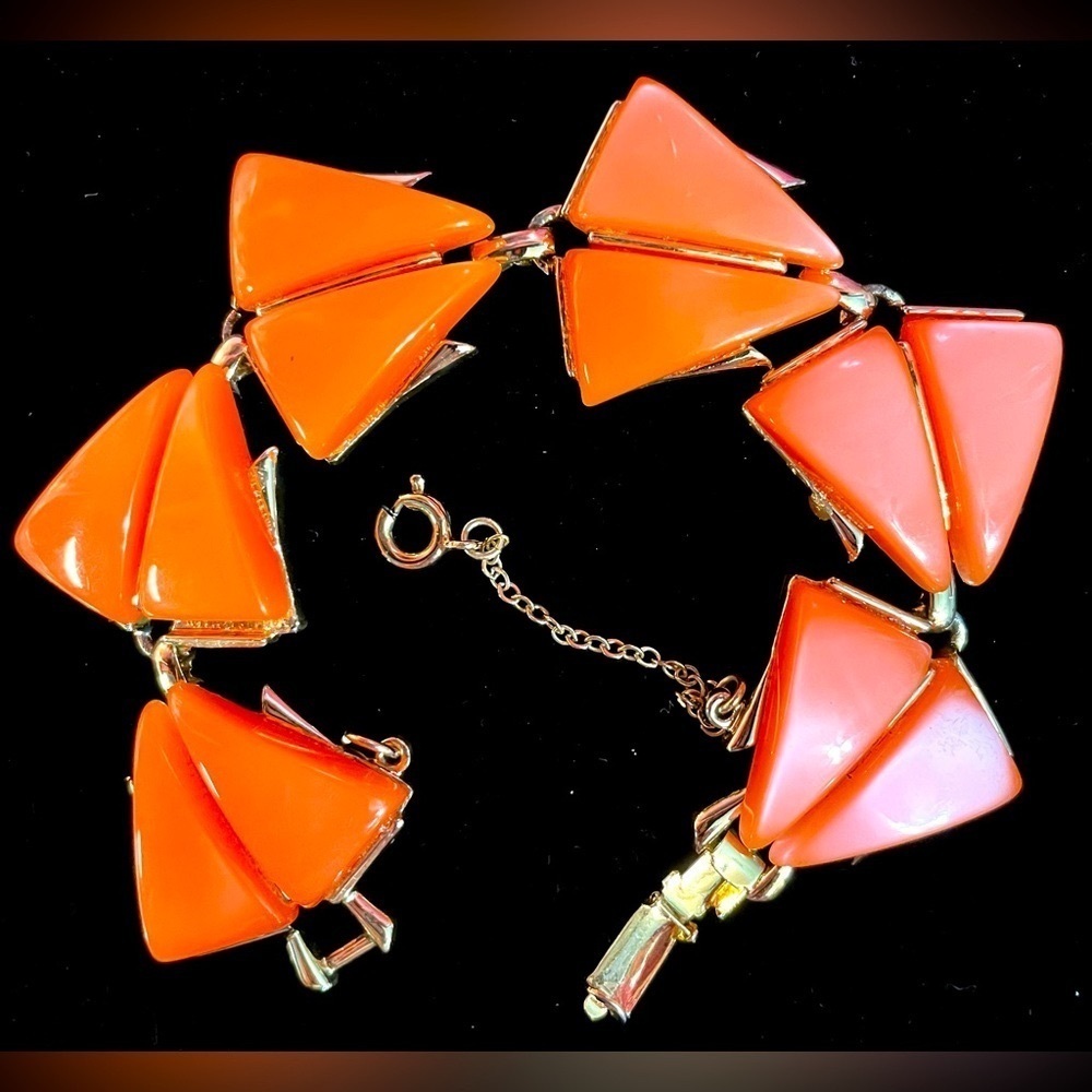 Vintage Coro tangerine thermoset bracelet​​​​